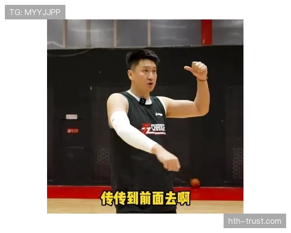 孙悦这训练完直接去夜店的状态,真当自己还是当年那个拿CBA总冠军的少年啊? 孙悦这训练完直接去夜店的状态,真当自己还是当年那个拿CBA总冠军的少年啊?